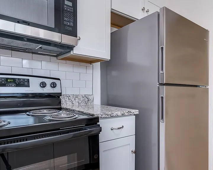 2915 Hope Ave #1 — Photo 13