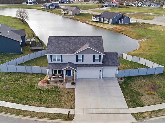 3rd image of 1232 Winding Oaks Ln