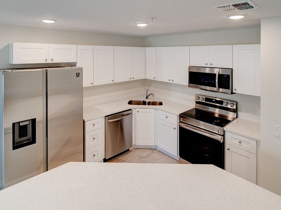 1st image of 829 E Wildmere Ave #845-103