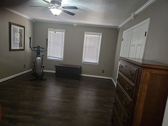 ML master bedroom
 17.5 x 13