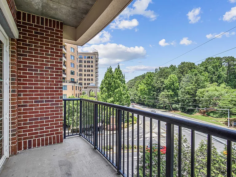 The Rocca Apartments — Photo 16