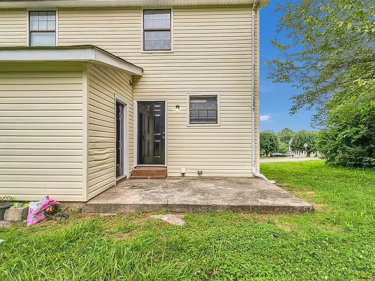 2439 Paulawood Dr — Photo 19
