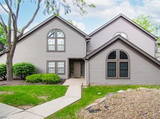 4064 Saint Andrews Ct UNIT 2, Canfield, OH 44406