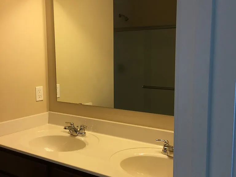 11727 Trottingham Cir — Photo 18