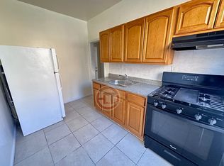 3132 Buhre Ave APT 6, Bronx, NY 10461