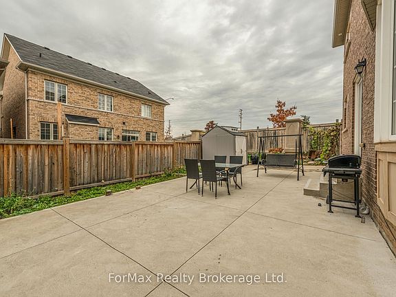 5th image of 70 Zanetta Cres