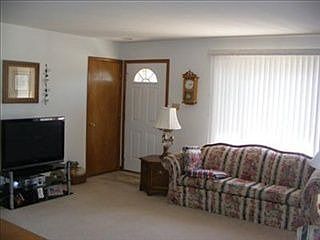 5th image of 3161 Teresa St