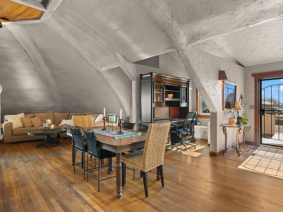 3rd image of 1935 E Joy Ranch Road