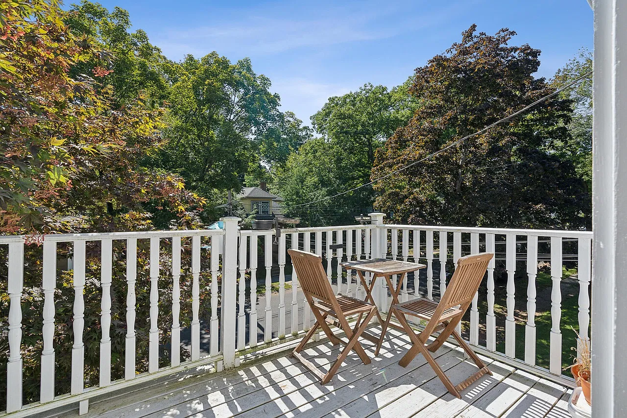 2 bed, 1200 sqft, $2,900 — Photo 3