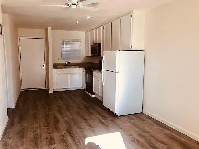 Building Photo - 1291 Murray Ave #2
