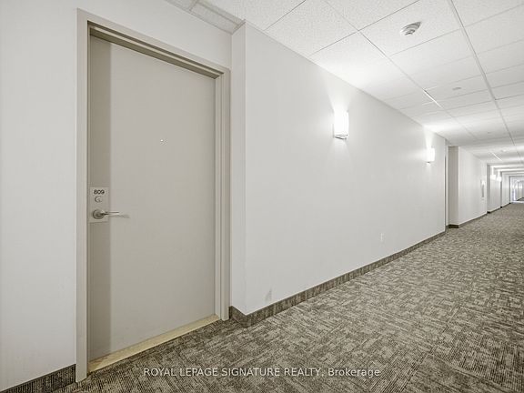 4th image of 7325 Markham Rd #809