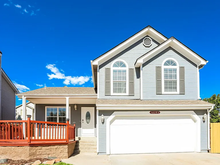 16393 Goldenrod Way — Photo 1
