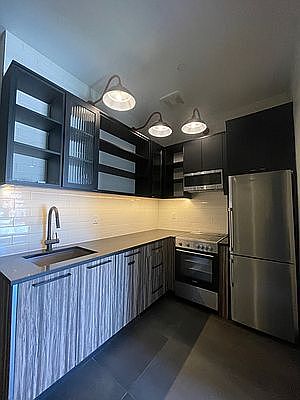 3rd image of 797 Sterling Pl #B