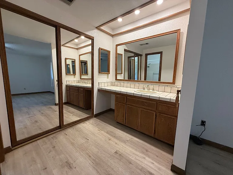 17343 Buckthorn Ave — Photo 8