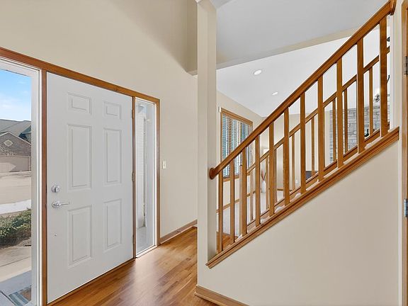 4th image of 4823 Scenic Oak Dr SW