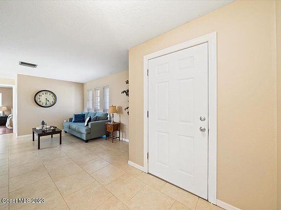 2nd image of 297 Brandt Ave NE