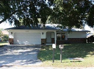 240 Magnolia Rd, Venice, FL 34293