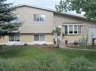 7425 Willshire Blvd, Cheyenne, WY 82009