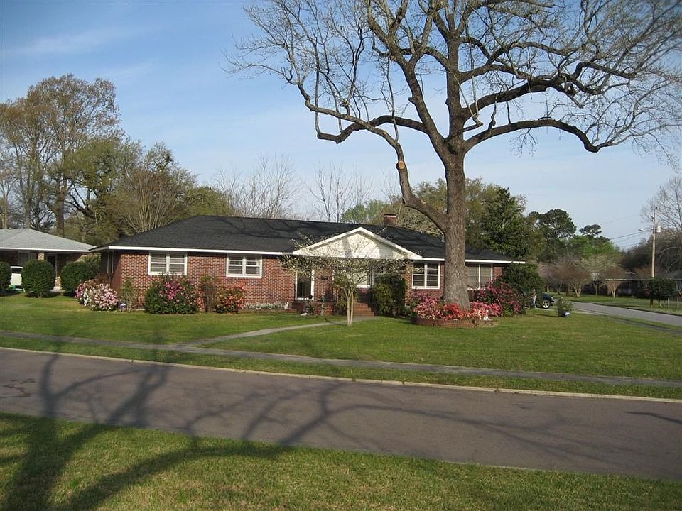 1st image of 1406 Hartford Cir