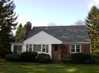 53 Old Troy Rd, East Greenbush, NY 12061