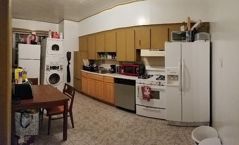2nd image of 86-67 Palo Alto St