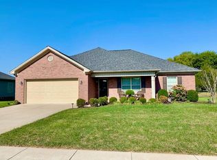 404 Yorkshire Way, Hopkinsville, KY 42240