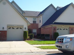 17251 Higdon Dr #28, Brownstown, MI 48193