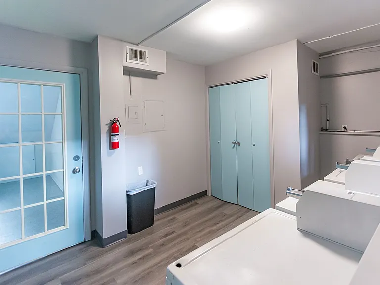 Beechwood Manor II Apartments — Photo 15