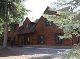 2555 Carrie Lynn Dr, North Pole, AK 99705