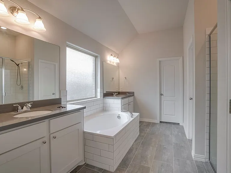 19412 Camlann Pl — Photo 16