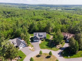 48 S Ridge Rd, Falmouth, ME 04105