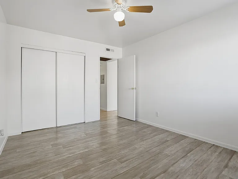 3613 S Sheridan Blvd #16 — Photo 11