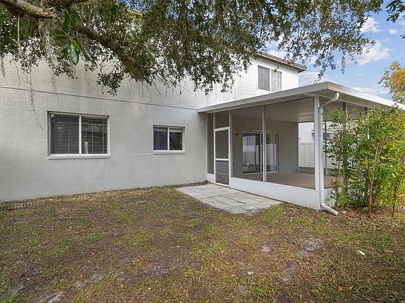 3rd image of 395 Wingate Cir