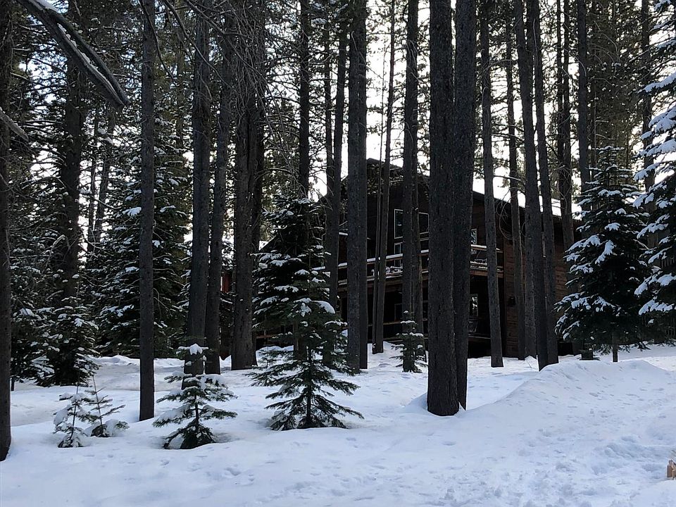 Snowshoeing right from the front door. Several pair of snowshoes for your use.
