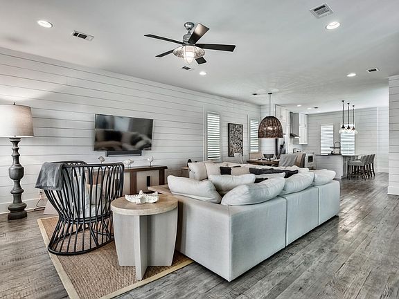 small_11 Pompano Place _25