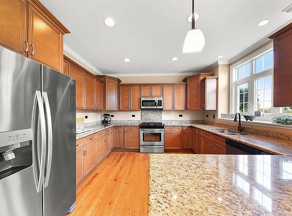 3rd image of 12846 Grande Pines Blvd