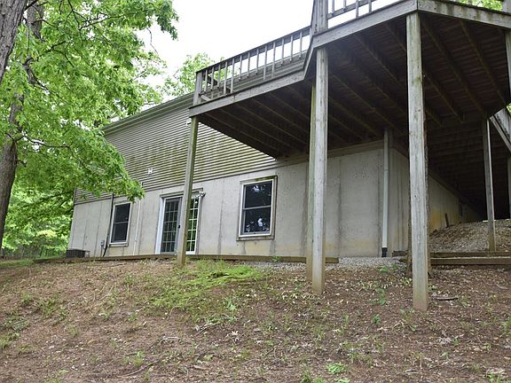 3rd image of 11000 Basswood Ct