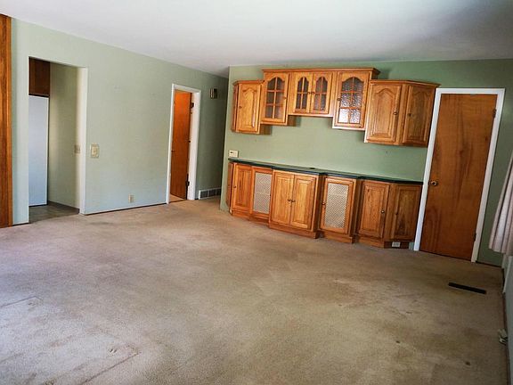 4th image of 1522 Sheridan Ave