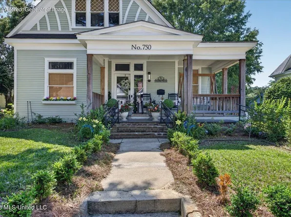 750 N 7th Ave, Laurel, MS 39440