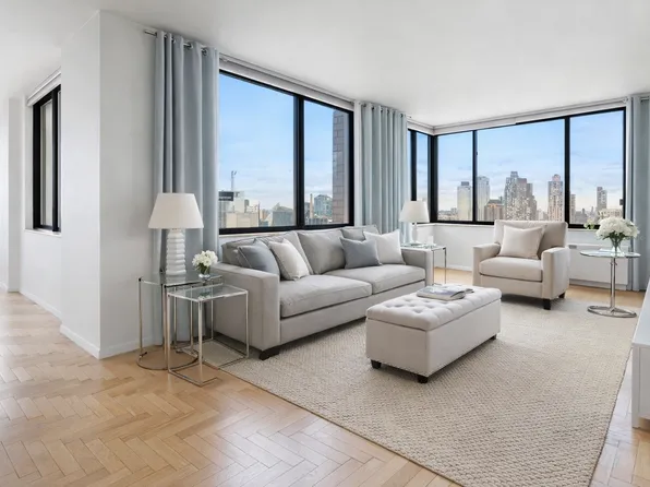 350 West 50th Street image 1 of 12