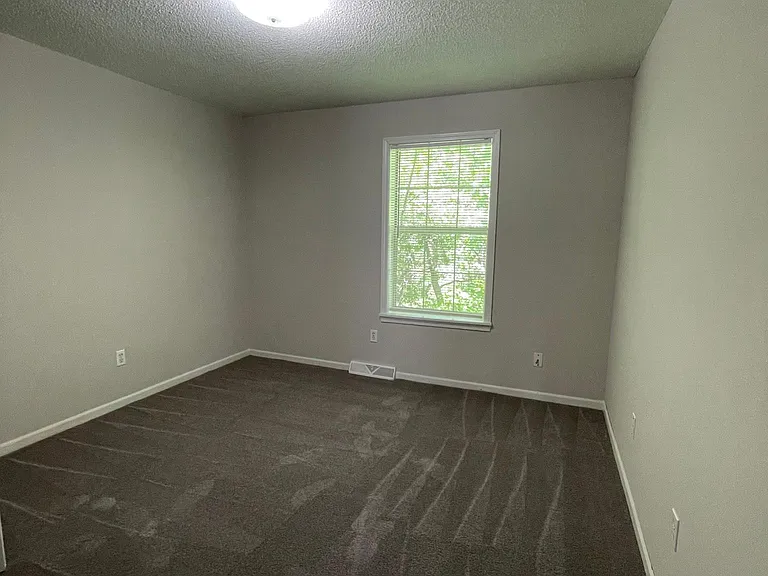 2306 Parks Edge Pl — Photo 15