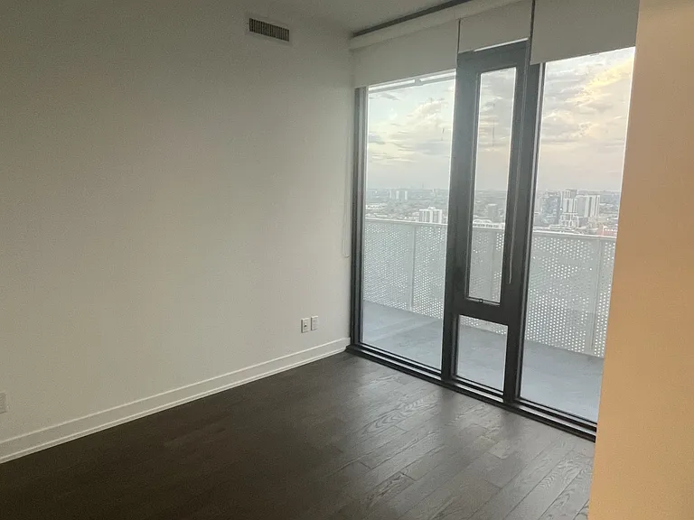 25 Richmond St E #3303 — Photo 4