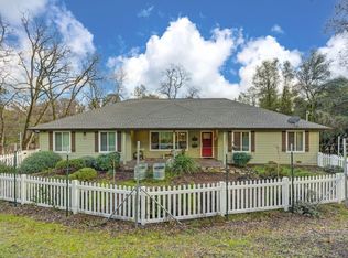 664 N Circle Dr, Diamond Springs, CA 95619