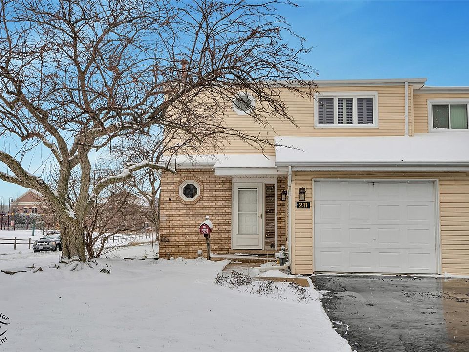 1st image of 211 W Manor Dr