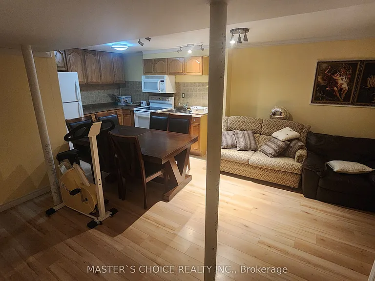 24 Golden Oak Ave — Photo 19