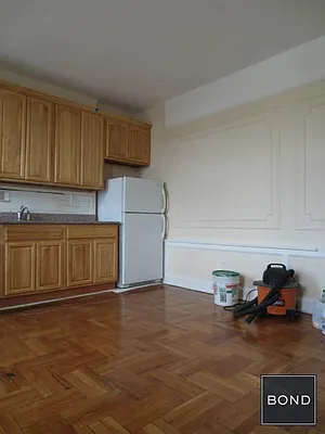 Rented by Bond New York | media 26