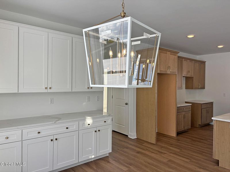 2nd image of 31 Eastpointe Drive