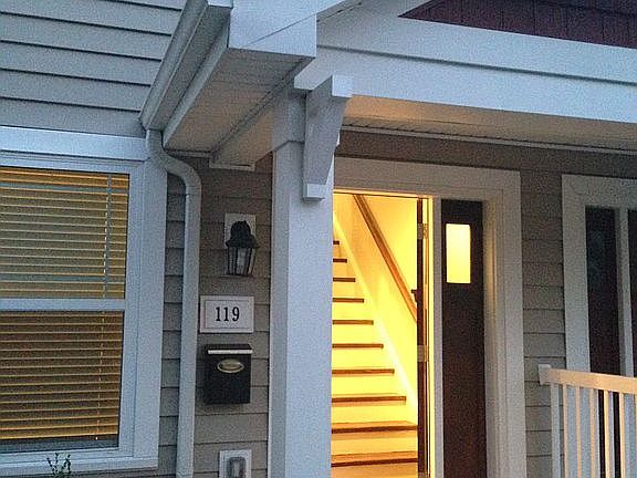 2nd image of 119 Rubicon St
