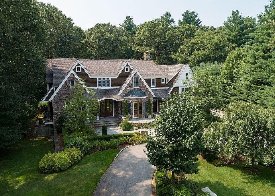 1st image of 70 Long Meadow Dr