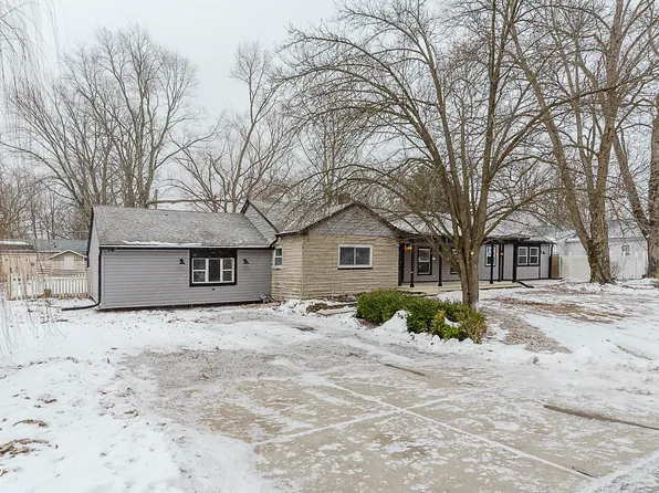5755 Woodside Dr, Indianapolis, IN 46228